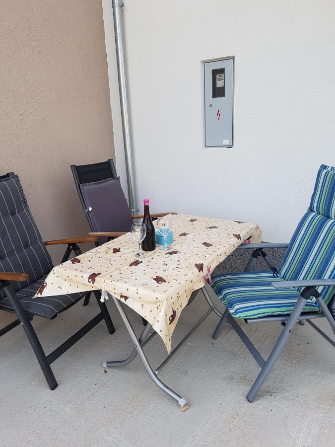 Apartmani Tamaris Murter Esterno foto