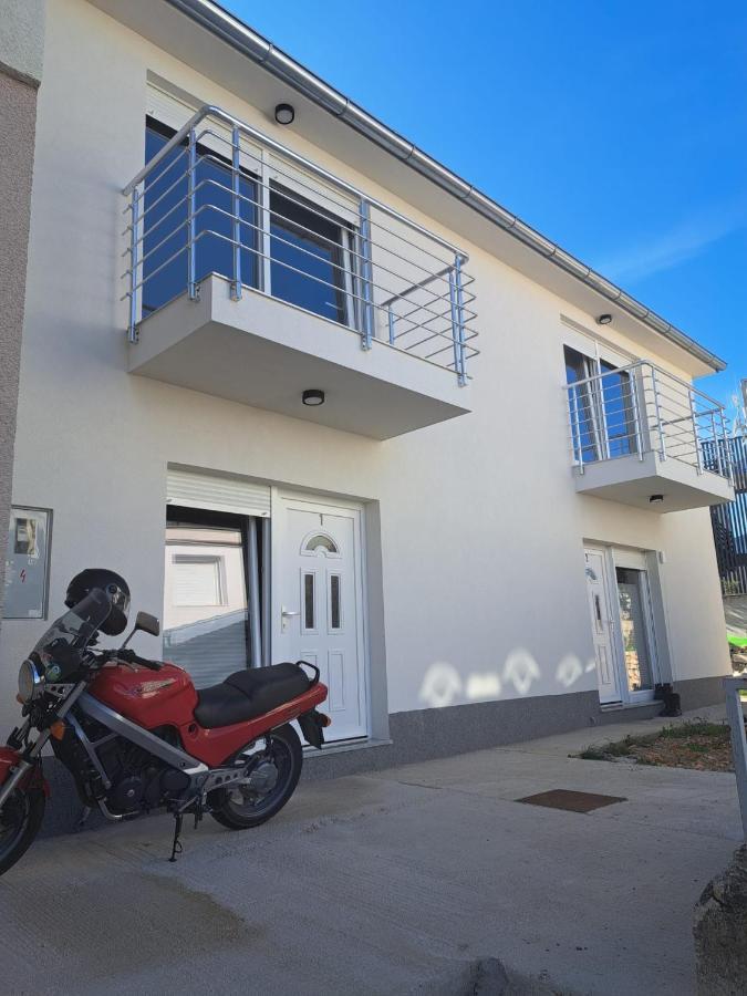Apartmani Tamaris Murter Esterno foto
