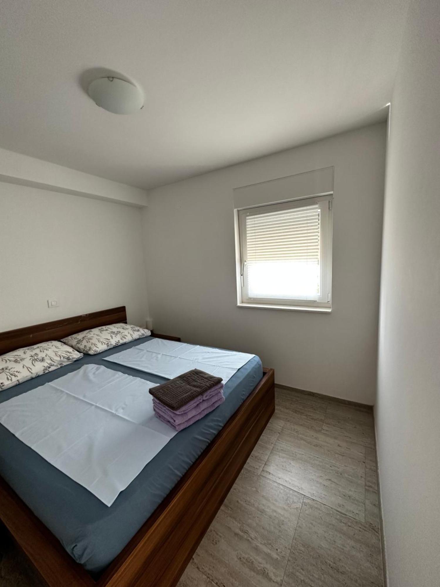 Apartmani Tamaris Murter Esterno foto